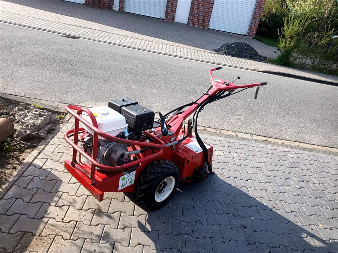 Gartenfräse
